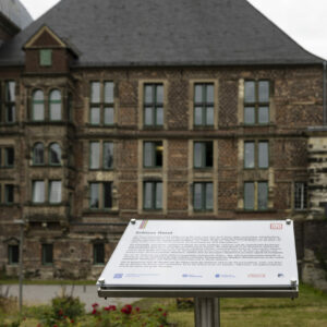 Am Schloss Horst in Gelsenkirchen haben das dortige Erlebnismuseums und das ISG Erinnerungsorte-Tafeln eingeweiht. Das steckt hinter dem Projekt