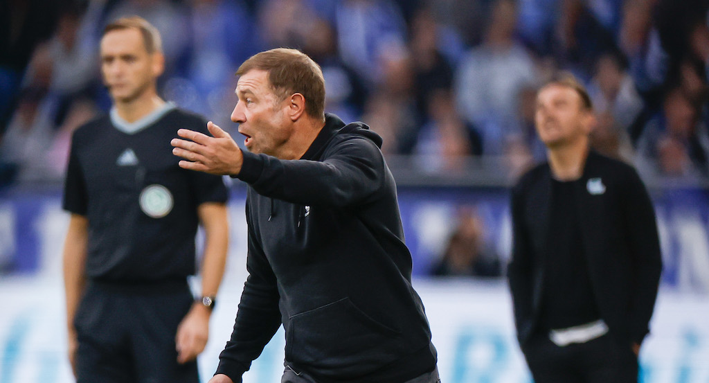 Der FC Schalke 04 hat Chef-Trainer Frank Kramer am heutigen Mittwoch mit sofortiger Wirkung von seinen Aufgaben entbunden. Das teile der Verein am späten Vormittag mit. Das Training an diesem Mittwoch werde von den Assistenztrainern geleitet, hieß es.