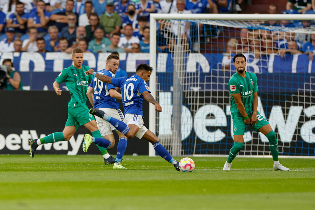 Nach drei torlosen Unentschieden will Schalke 04 am 21. Bundesliga-Spieltag am Sonntagnachmittag bei Union Berlin für eine Überraschung sorgen. Das sind die Personalpläne von Trainer Thomas Reis