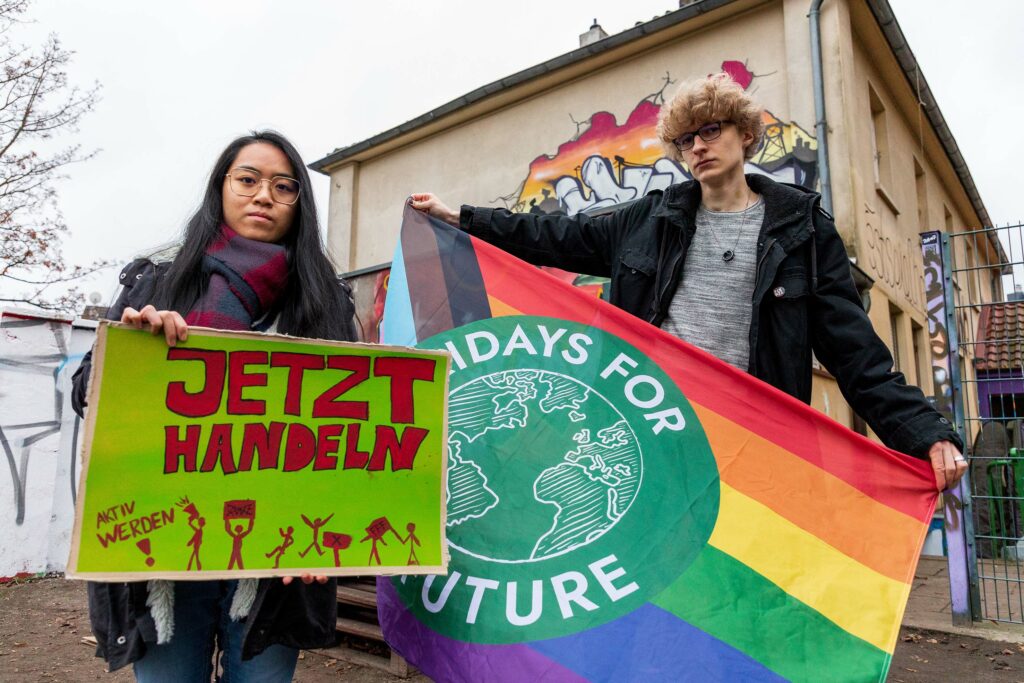 Unmotiviert, unzureichend und zu spät - die Gelsenkirchener Ortsgruppe von Fridays for Future kritisiert das Klimakonzept der Stadt scharf.