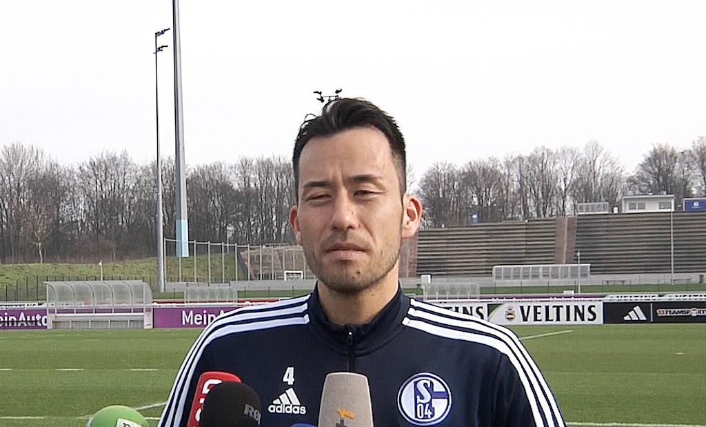Beim Schalker Training am Mittwoch ging es hoch her. Danach sprach Maya Yoshida über den Abstiegskampf.