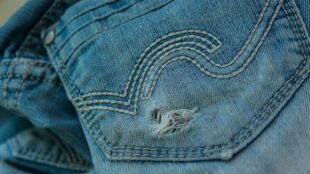 Blaues Wunder – Cooles aus kaputten Jeans