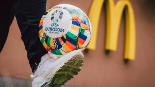 NGG: Fußball und Fast Food